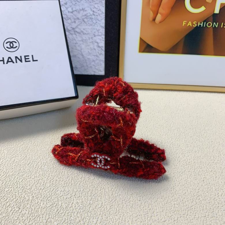 Chanel Hair Grab Clip  (3)